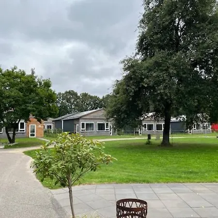 Aparthotel Landgoed Leudal 3*